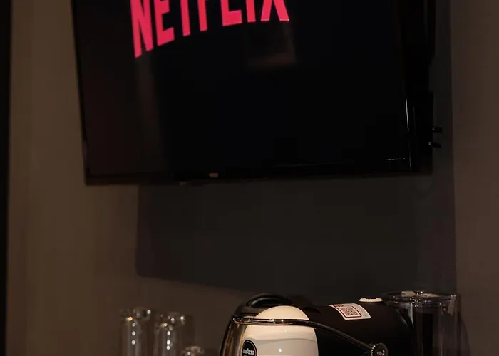 호텔 Bel Ami 티라나